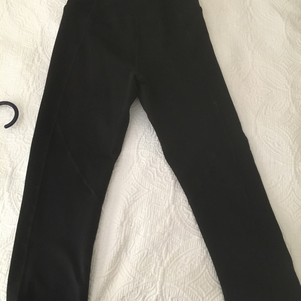 Lorna Jane Capri